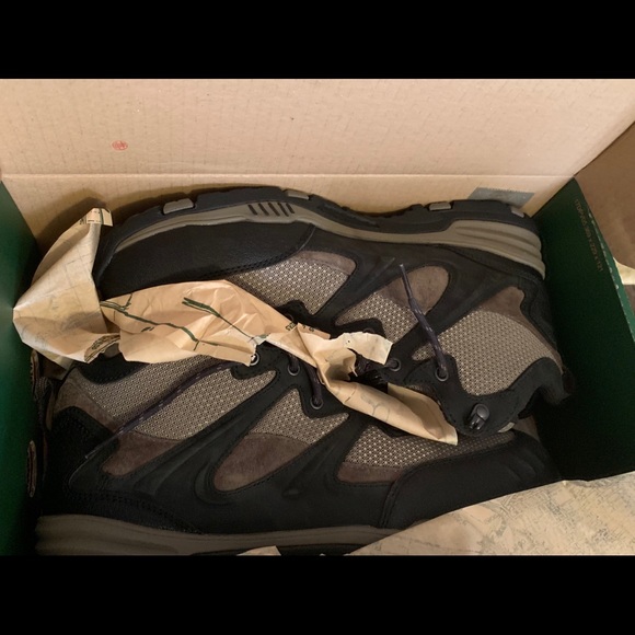 Danner Other - Men’s Danner New in Box 13D Work Boots